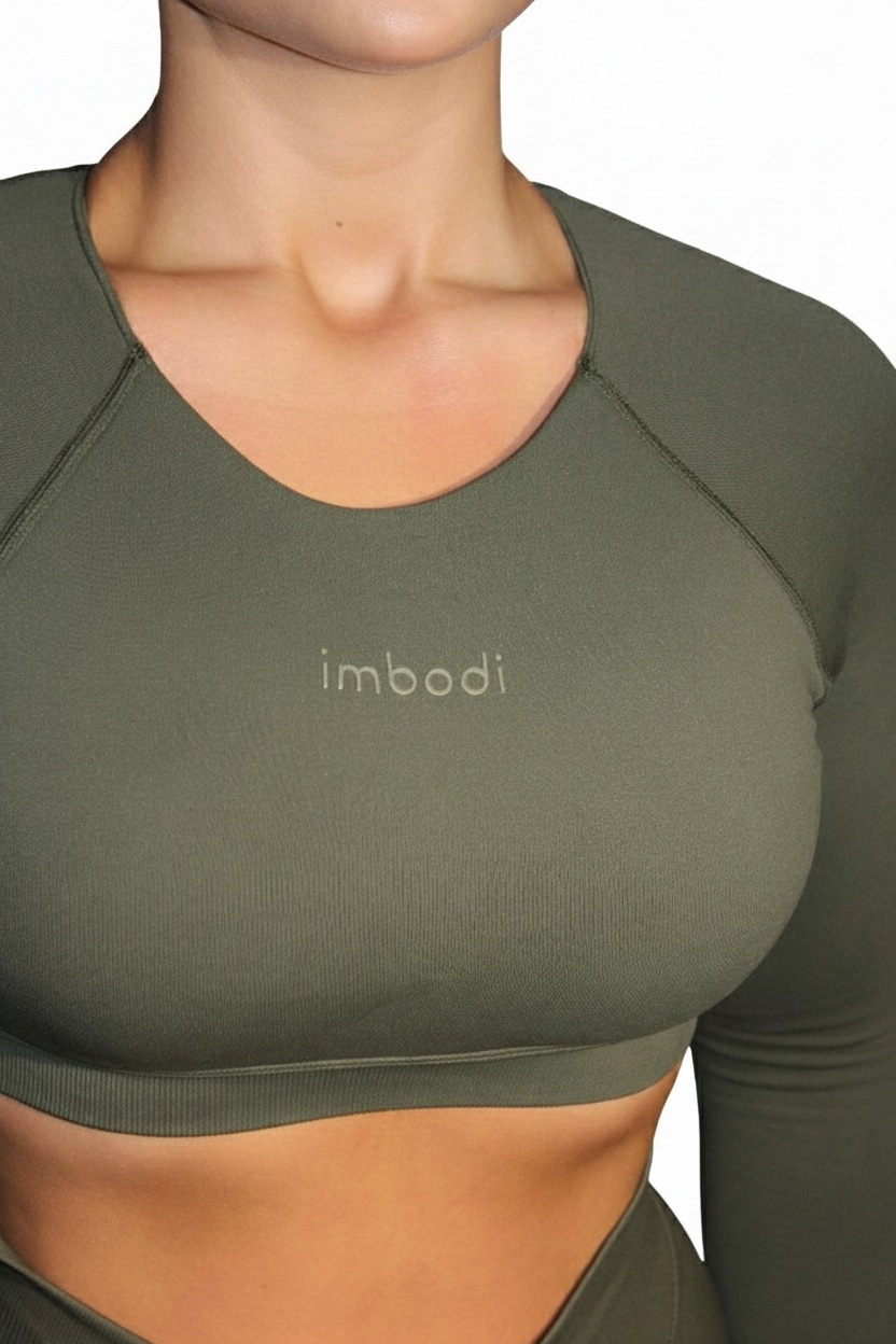 Bodi Long-sleeve Crop in Olive