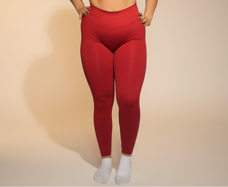 Bodi Leggings in Cherry